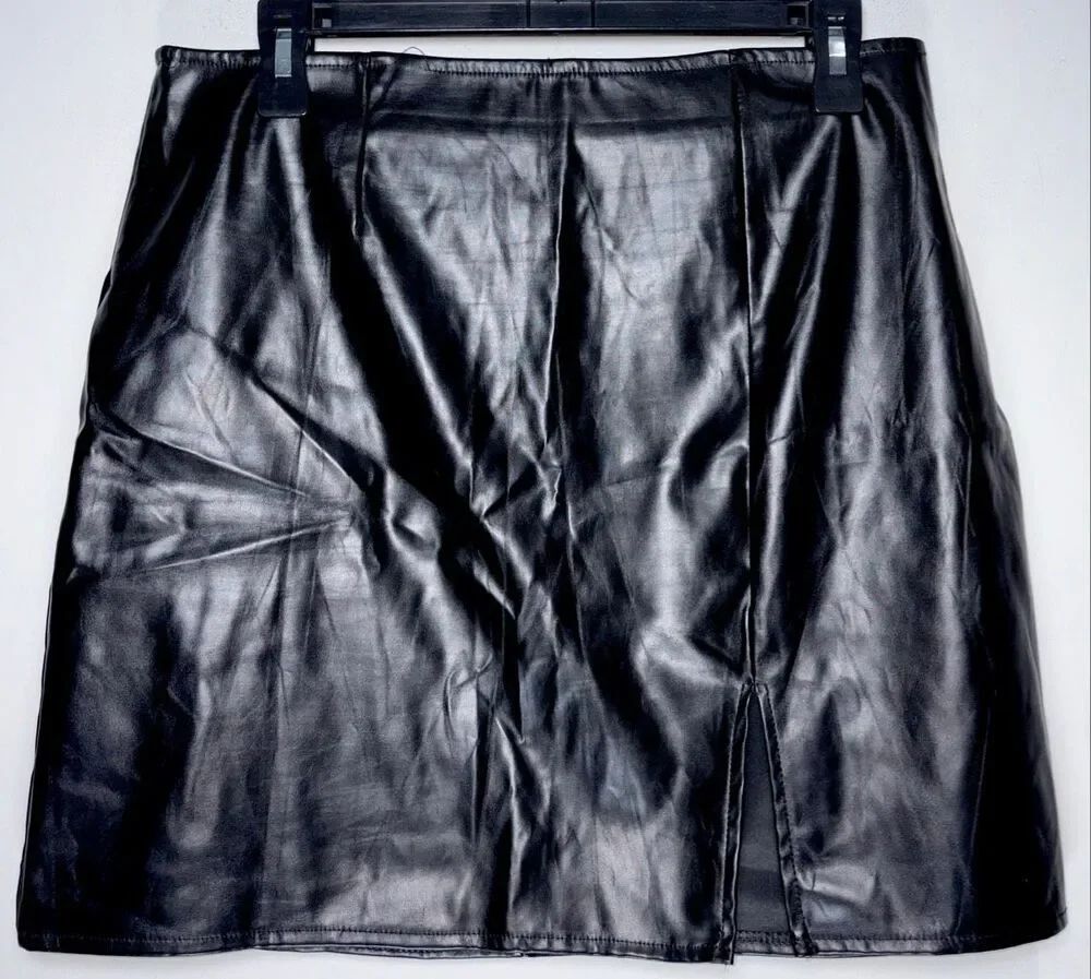 Windsor faux leather skirt size XL